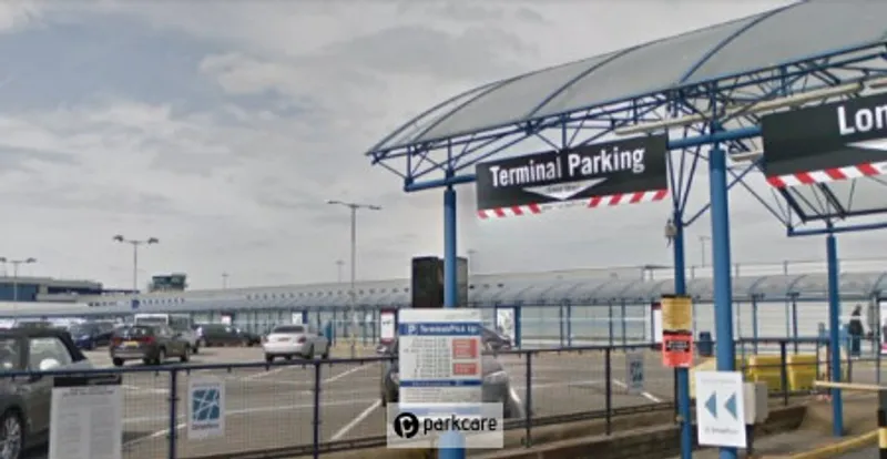 Terminal Short Parking London City image 1